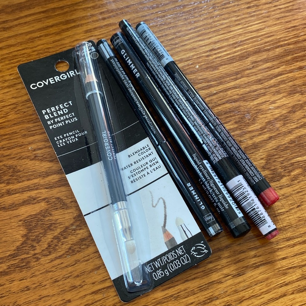 2/25 Cover-girl Eye Pencil x 1, Glimmer Liquid Eye Liner x 4